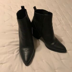 Alva Pointy Toe Bootie